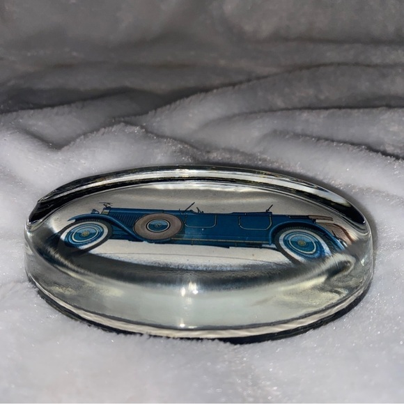 Hispanic Switzerland Glass Paperweight 1926 Phaeton - Picture 4 of 4